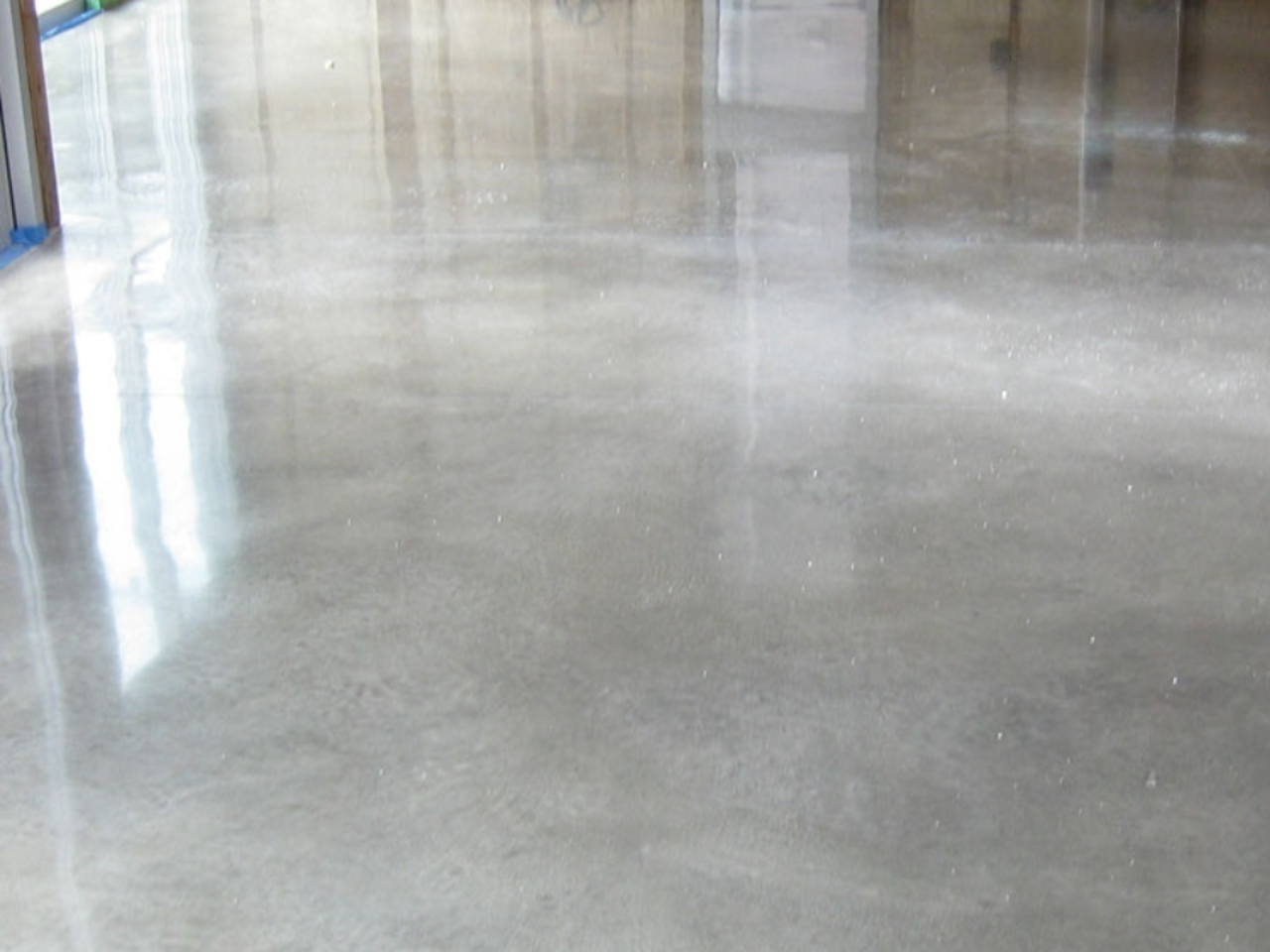 FloorPrime AC